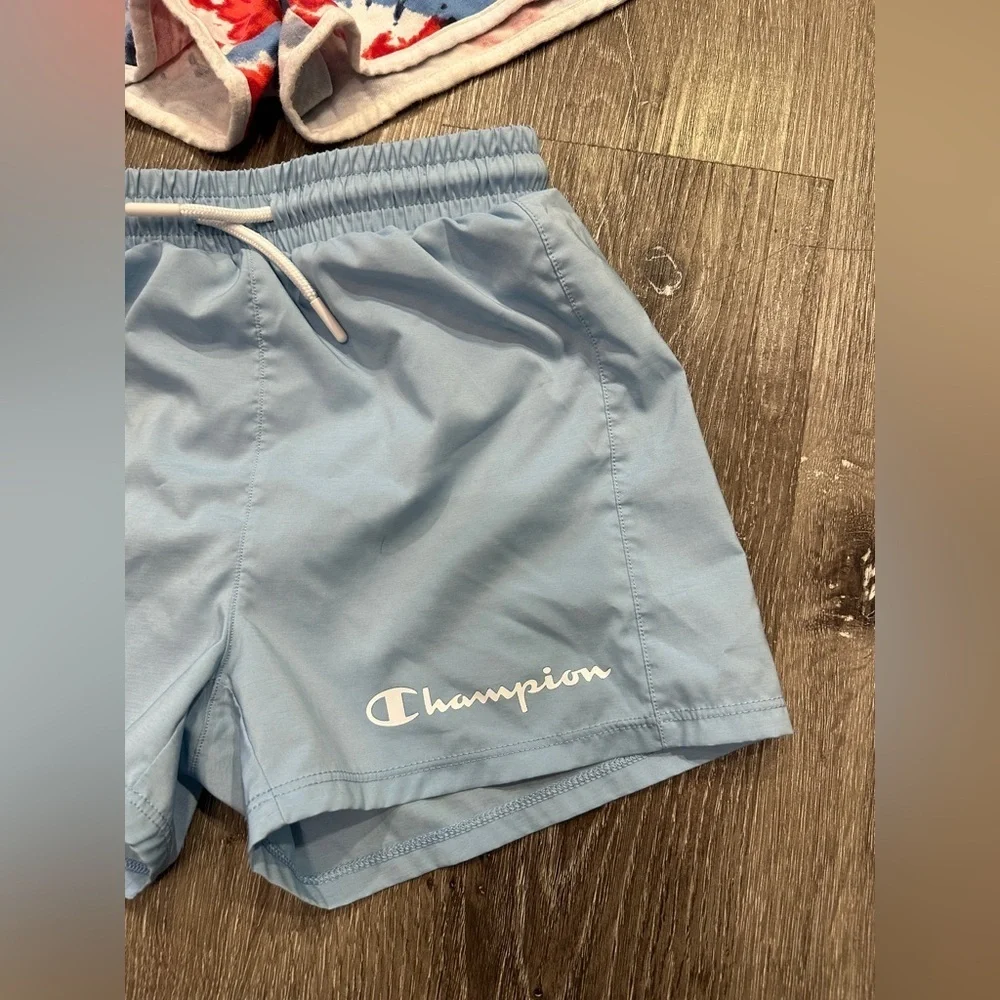 Girls champion shorts bundle red while and blue med 7/8